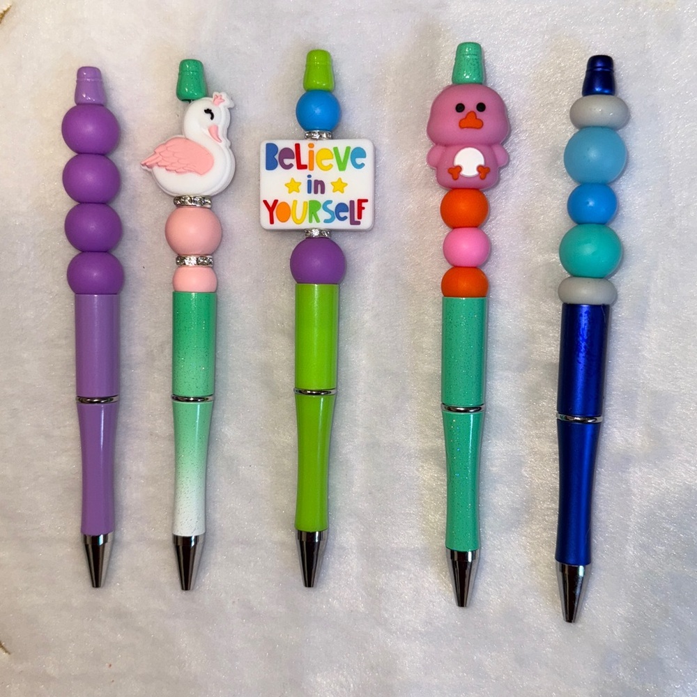 5 piece- birds themed handcrafted beaded pens set.
